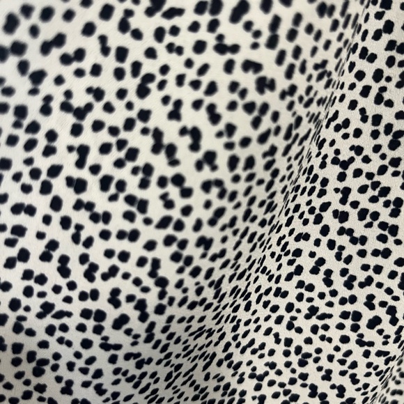 Shirt- Ann Taylor - Picture 2 of 2